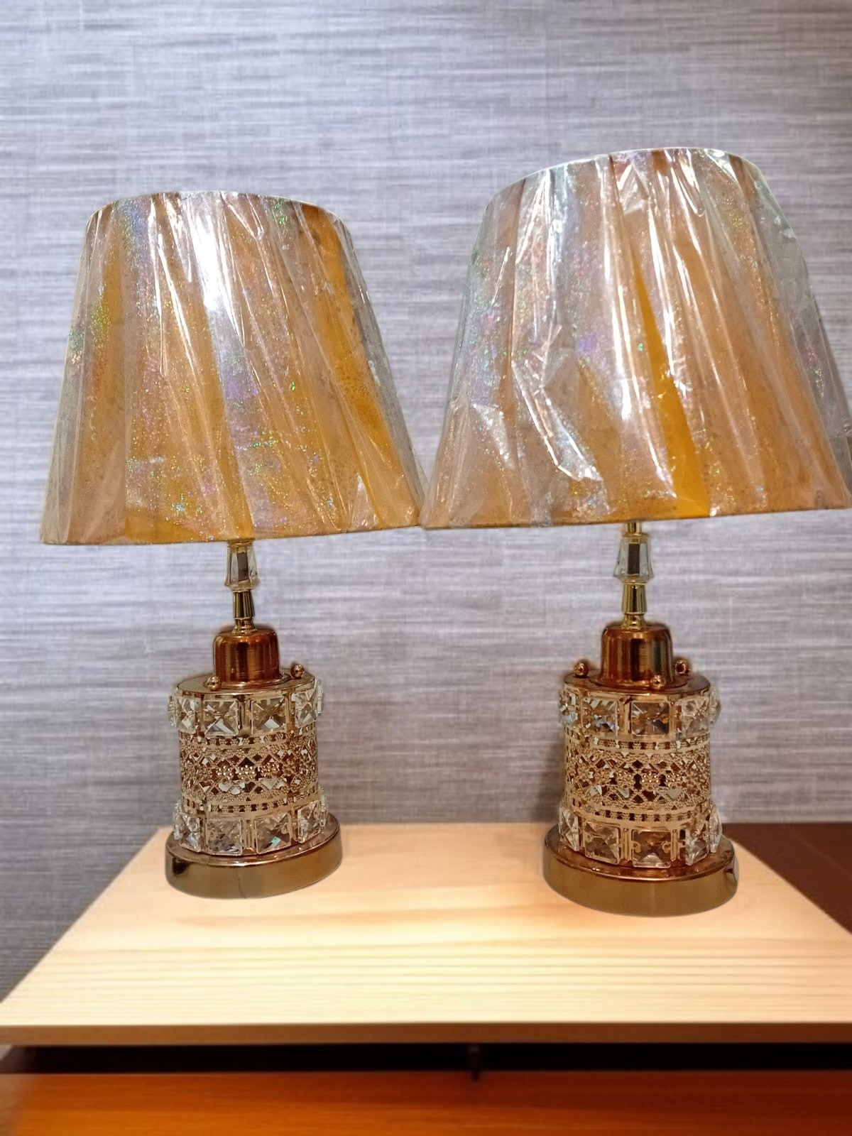 Exquisite Crystal & Metal Decorative Table Lamp complete set