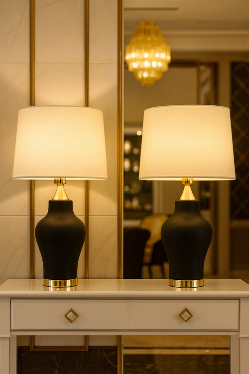 • Elegant Black & Gold Table Lamp